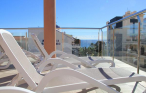 Отель Apartamentos Guerrero  Торре Дель Мар